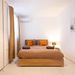Spacious Modern 3-bedroom In Sliema, 2-min Walk To Seafront & Ferry *