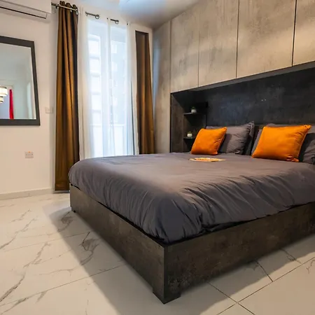 Spacious Modern 3-bedroom In Sliema, 2-min Walk To Seafront & Ferry * Gzira