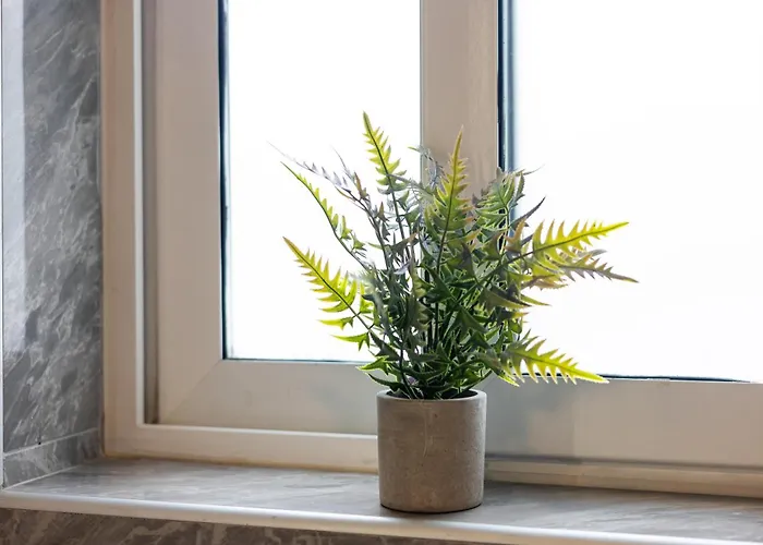 Spacious Modern 3-bedroom In Sliema, 2-min Walk To Seafront & Ferry Gzira