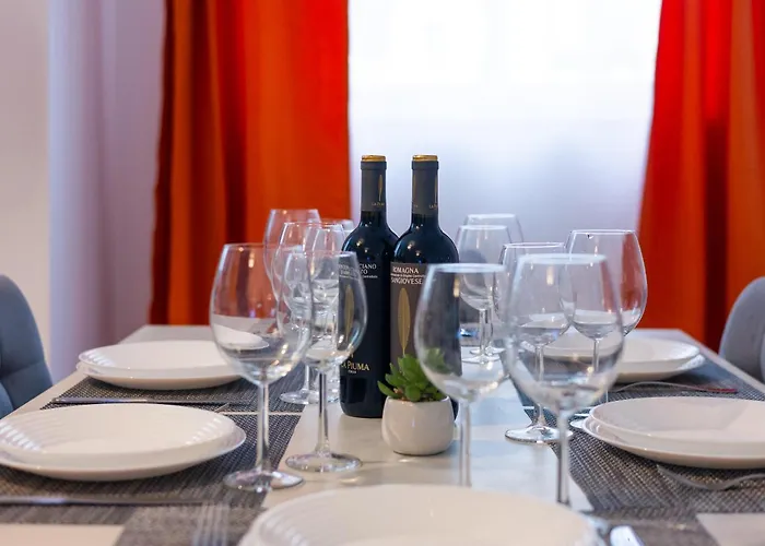 Spacious Modern 3-bedroom In Sliema, 2-min Walk To Seafront & Ferry Gzira