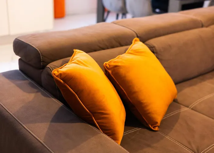 Spacious Modern 3-bedroom In Sliema, 2-min Walk To Seafront & Ferry